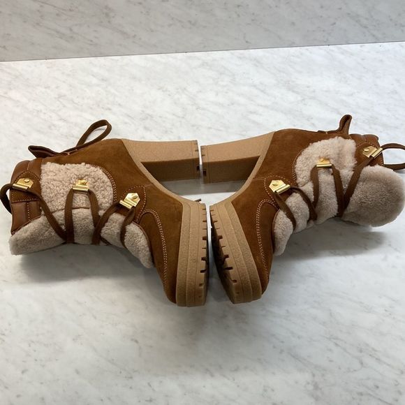 See By Chloe Karla Shearling Block Heel Boots Size 38 Preowned - Picture 3 of 10